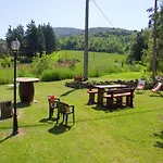 Modern In Umbria With Garden 別荘 *