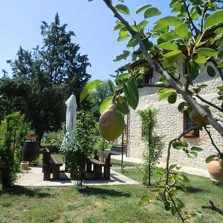 Modern Holiday Home In Pietrafitta Umbria With Garden