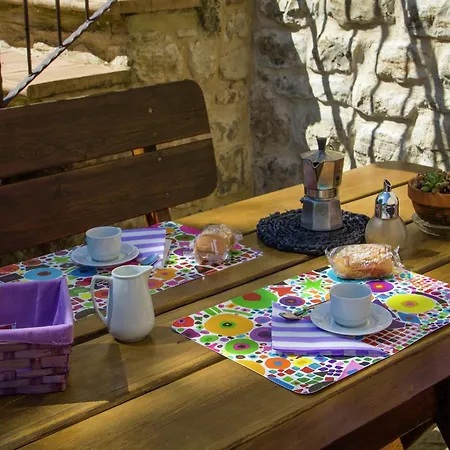 Modern In Umbria With Garden Vakantiehuis *